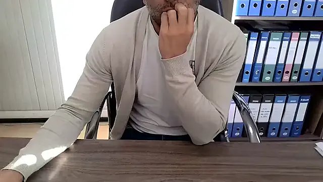 Evasionee on StripChat