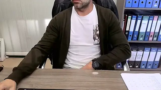 Evasionee on StripChat