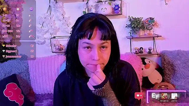 Eymmy_24 — Private on StripChat