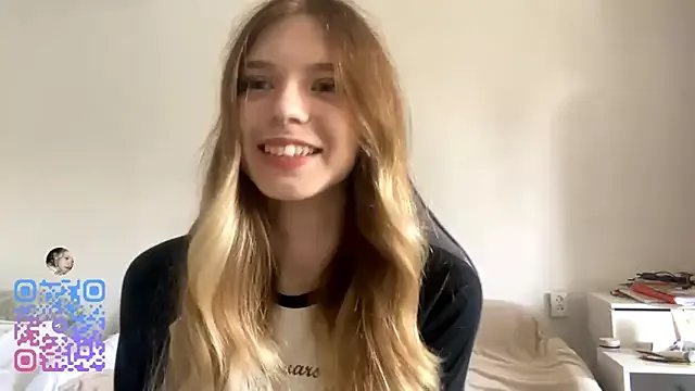 Group FruityXo on StripChat