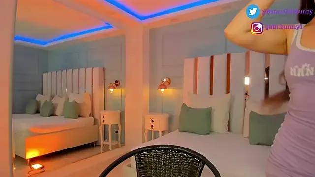 Freechat gabi_bunny on StripChat