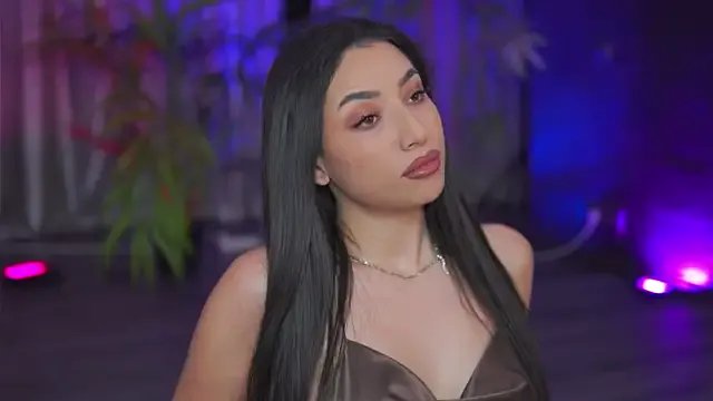 GinaValentinna on StripChat