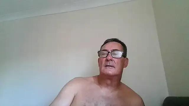 Freechat goldenman59 on StripChat