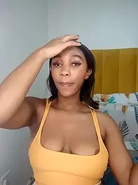 Hannah_107 on StripChat 