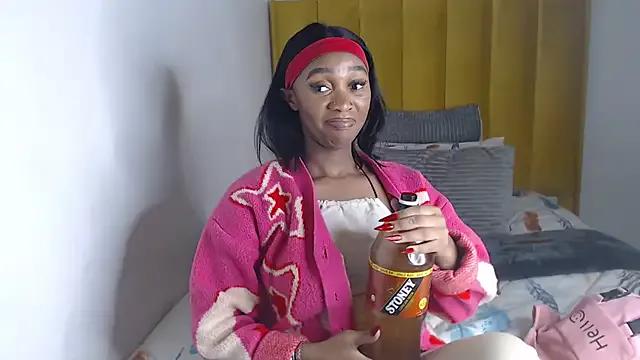 Hannah_107 on StripChat 