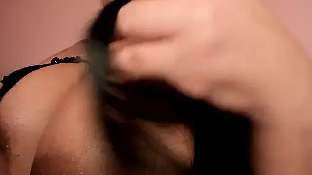 Freechat Hannahx__ on StripChat