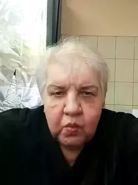 HapinessLovee on StripChat