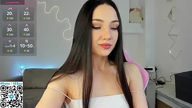 Freechat Helen_Spark on StripChat