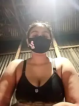 HenaAra on StripChat