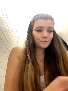 Holy_Tereza — Freechat on StripChat