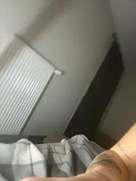 StripChat honeymalou is Freechat honeymalou — Toute nu