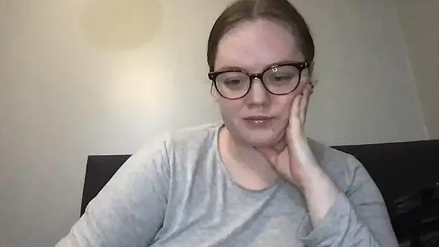 honeyyy24 — flash tits