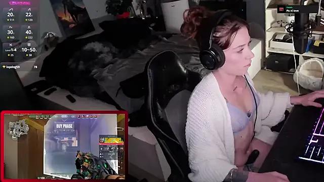 Freechat Horny_Makima on StripChat