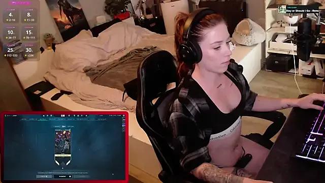 Freechat Horny_Makima on StripChat