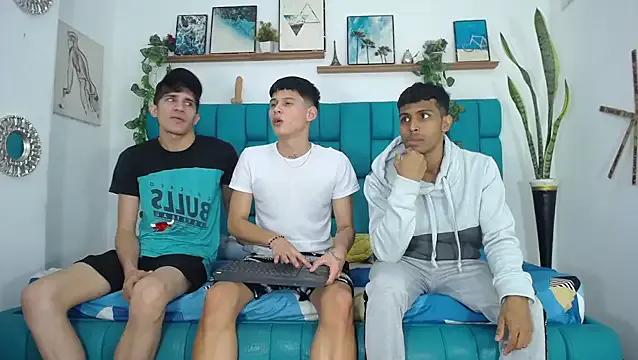 Hot_Boys_Latinos_X — NAKED