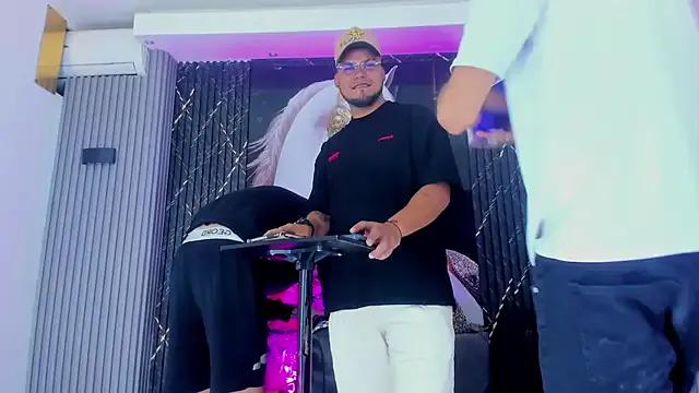 StripChat Iam_Steven is Freechat Iam_Steven — Show Naked Boys