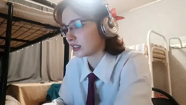 Freechat IcyKleys on StripChat