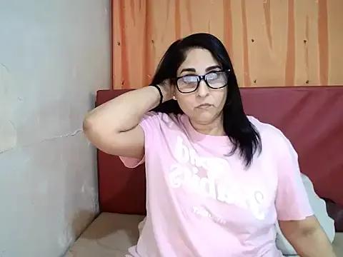 Freechat Indiankushy on StripChat