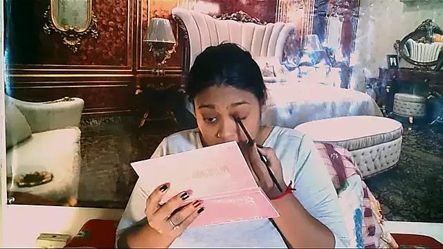 Freechat IndianYummy on StripChat