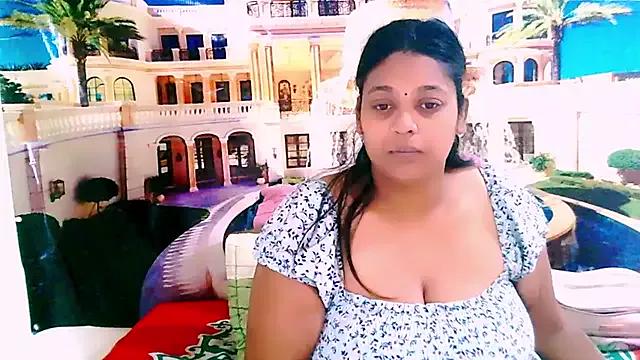 IndianYummy — flash boob