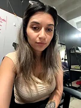 Isabella_Varella — Remove bra at the office