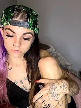 Freechat ittybittymeryssa on StripChat
