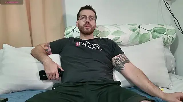 StripChat JayXCee_Official is Freechat JayXCee_Official — naked and jerking