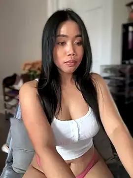 JazzieXo on StripChat 