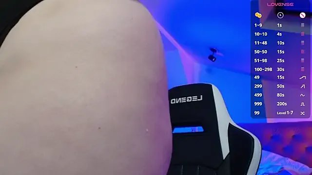 Jessasmith on StripChat