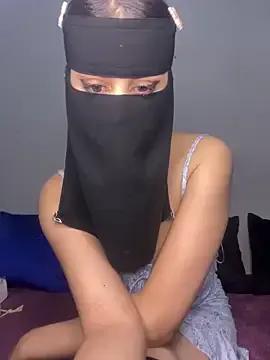 Freechat Jumanaa on StripChat