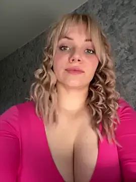 StripChat Juuice is Freechat Juuice — Smear the ass with cream and massage