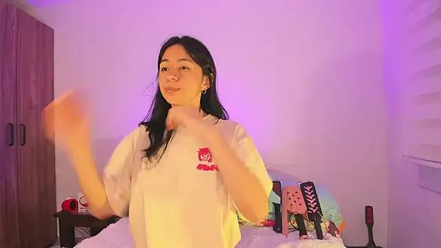 K2xxKrawl on StripChat 