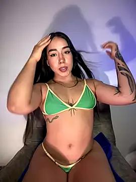 Freechat KaditaNavarro on StripChat