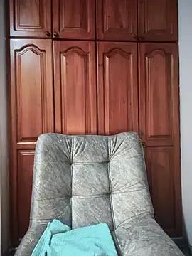 Freechat KaditaNavarro on StripChat