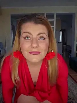 KarlyGray10 on StripChat