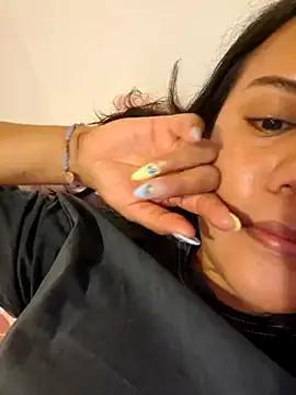 KasiaVenus_ — Shake ass + asshole