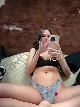 Kate-Paul on StripChat