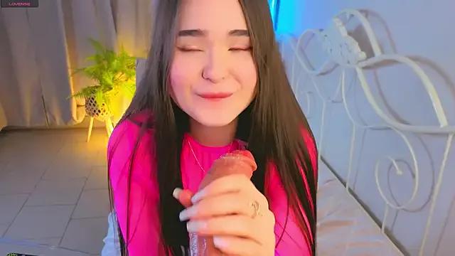 Freechat KateBleare on StripChat