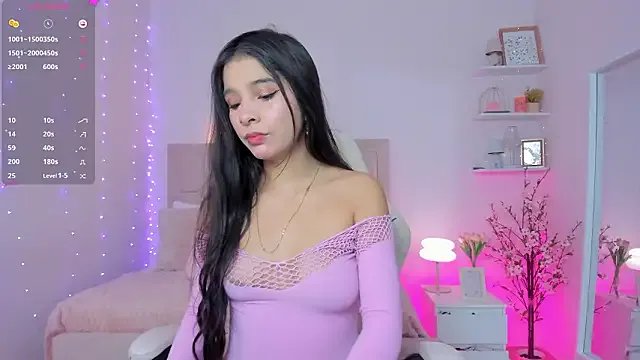 kim_dreams18 — play domi pussy in missionary + blowjob