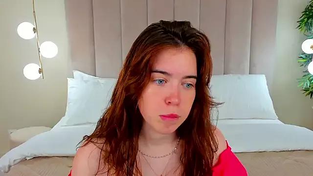 Freechat KimberlyBond on StripChat