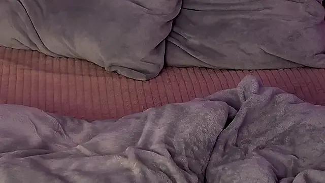 Freechat KimKhallifa on StripChat