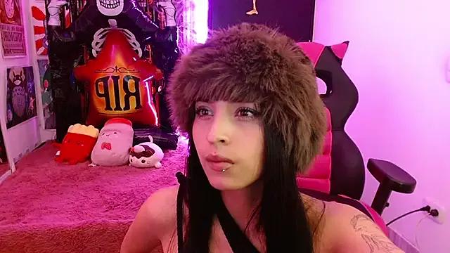 Freechat Kind_Scarlett on StripChat