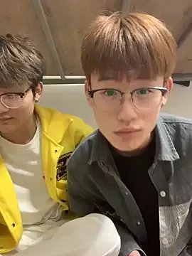 Freechat KK-cuteboy on StripChat