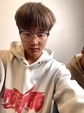 Freechat KK-cuteboy on StripChat