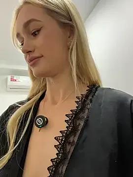 StripChat KristinaDane is Freechat KristinaDane — Handbra