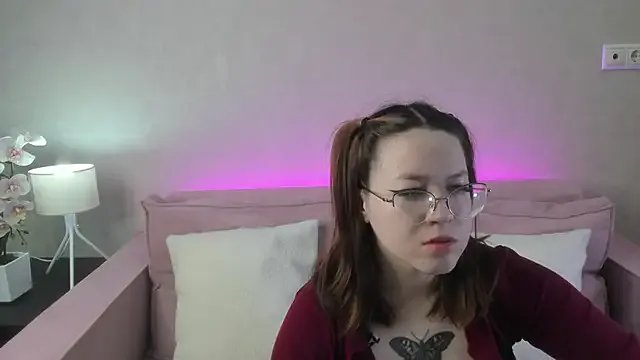 Krysadapp on StripChat