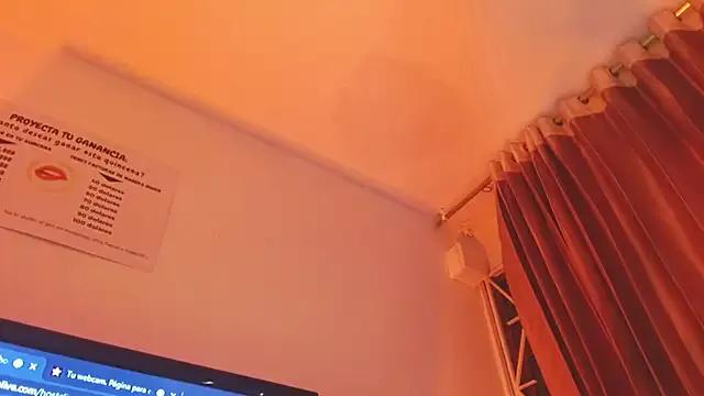 ladymooncs — Show Asshole  