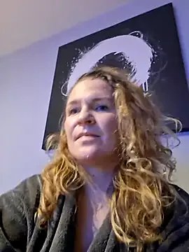 less-is-moore on StripChat