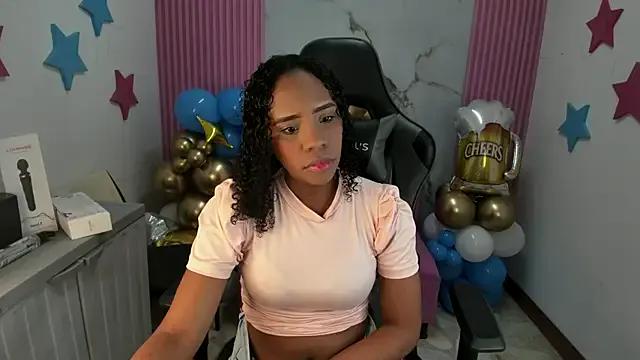 Freechat lia_16 on StripChat