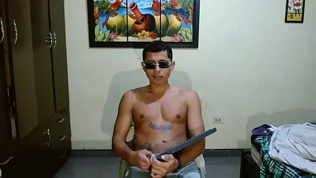 Lil_condor_bby1 on StripChat 